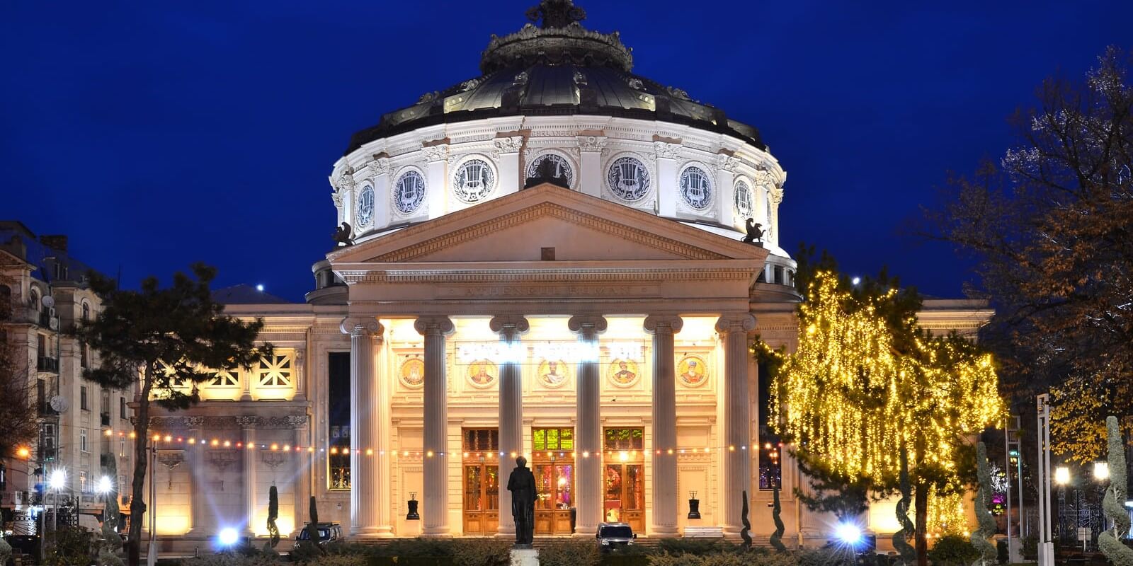Cheap flights to Bucharest