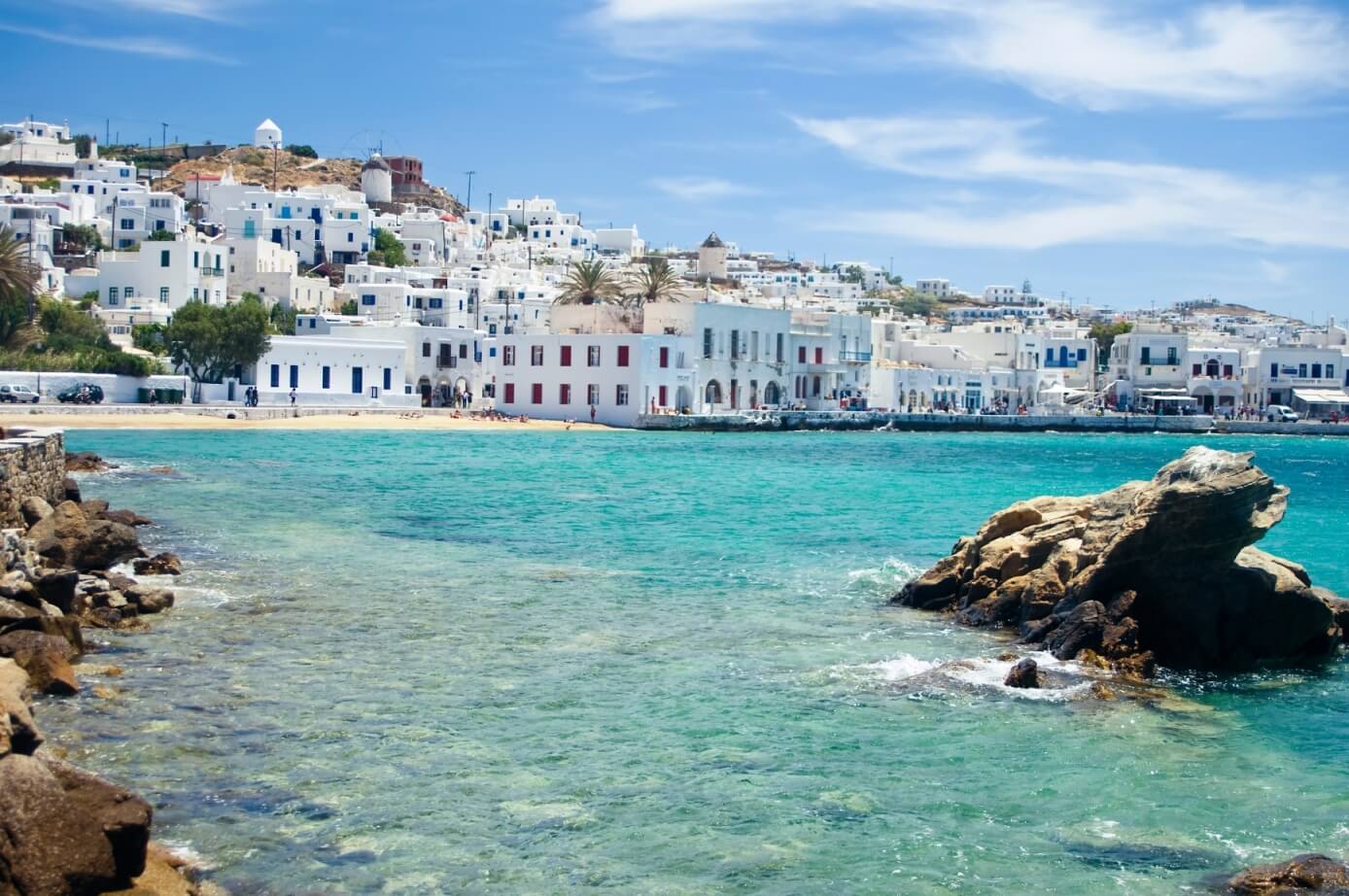 Cheap flights from Thessaloniki to Mykonos