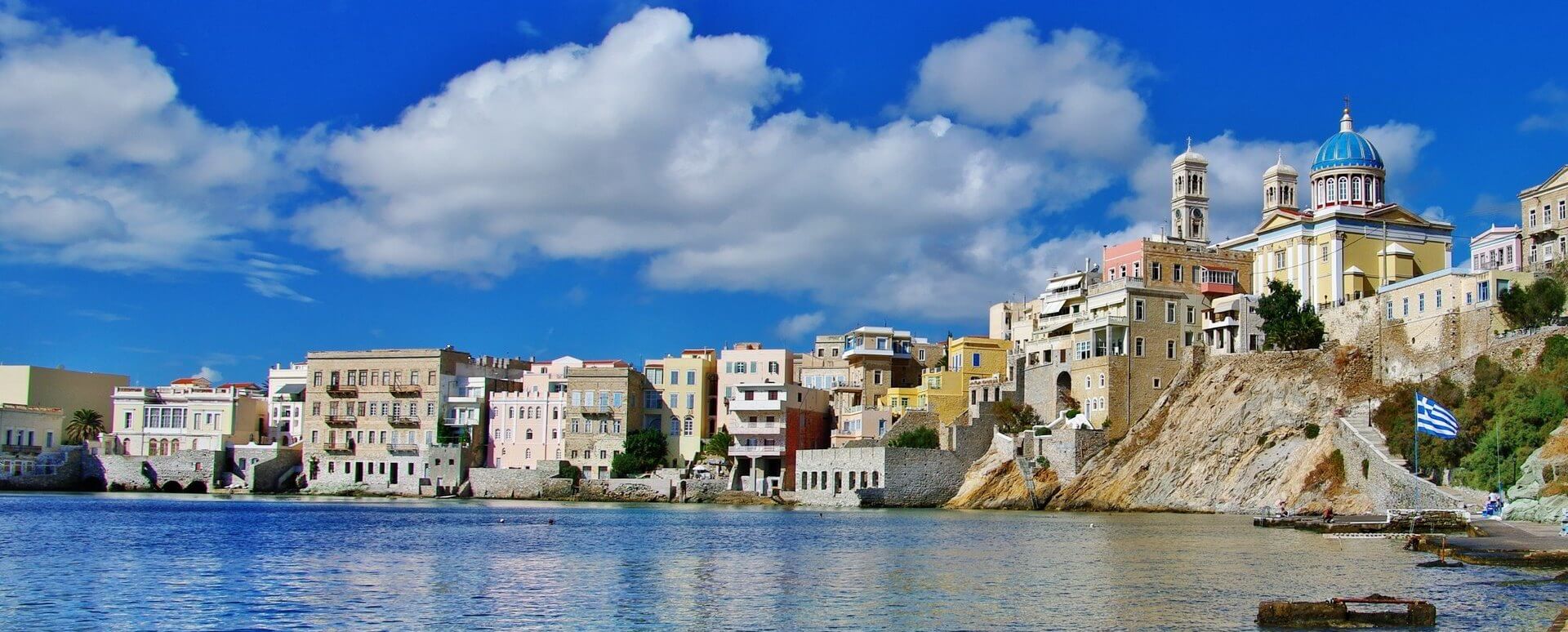 Cheap flights from Thessaloniki to Syros Island