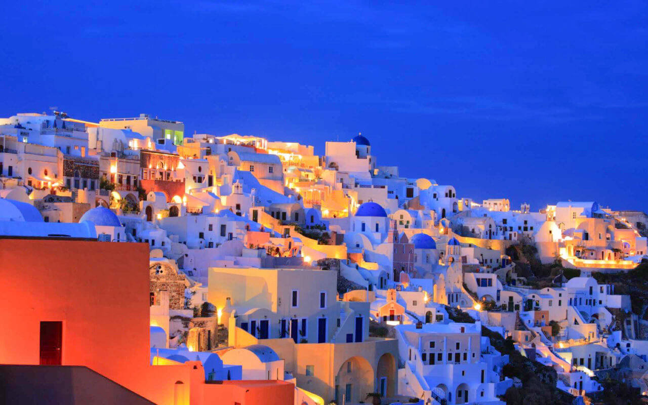 Cheap flights from Santorini