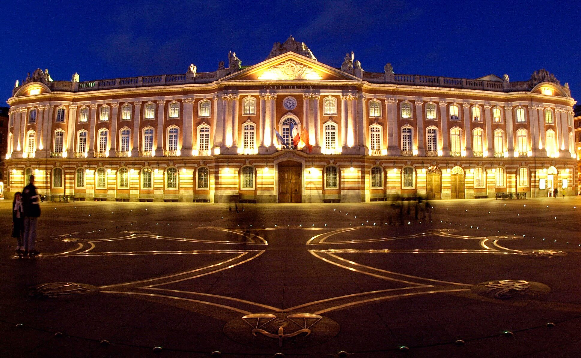 Cheap flights to Toulouse