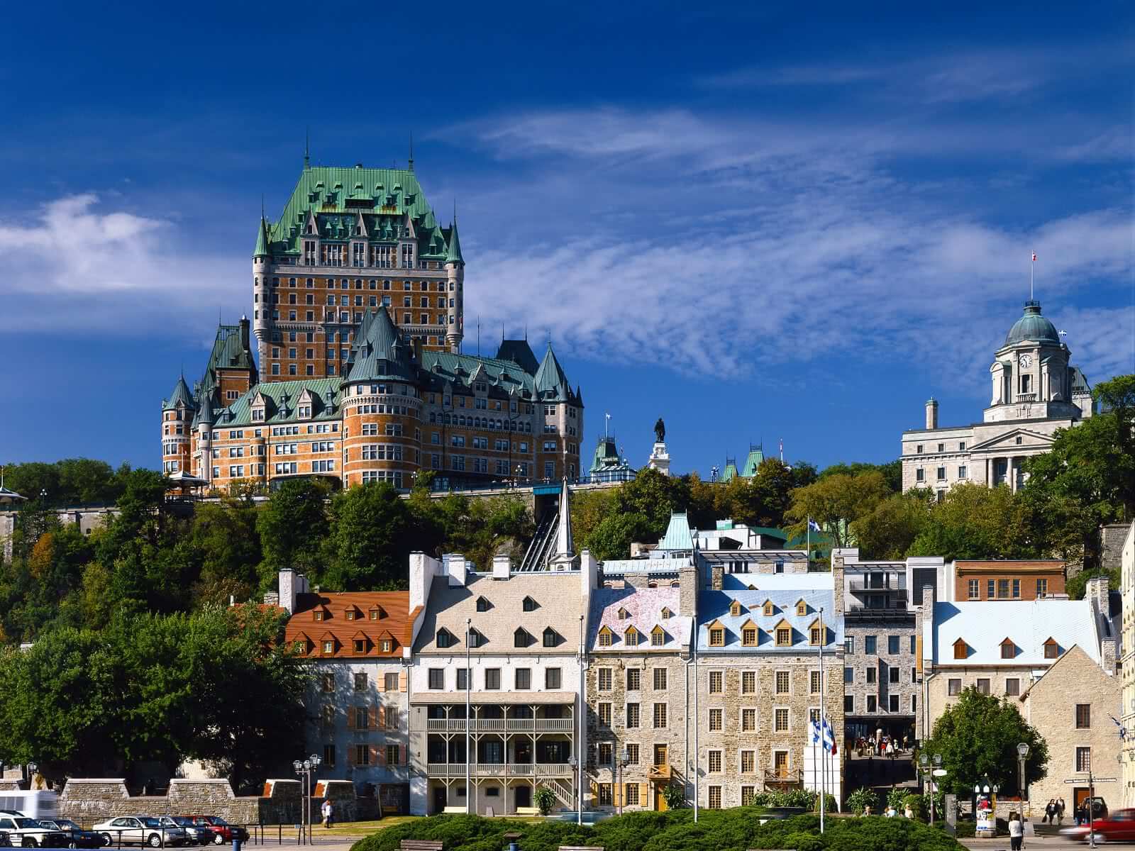 Cheap flights to Quebec Canada