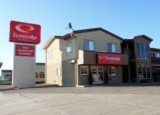 Econo Lodge  Inn & Suites