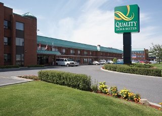 Quality Inn & Suites P.e. Trudeau Airport