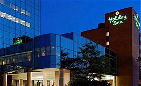 Holiday Inn Harbourview