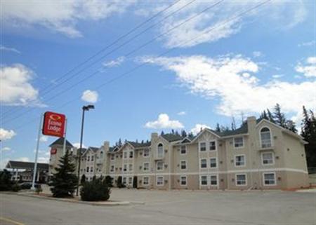 Econo Lodge & Suites