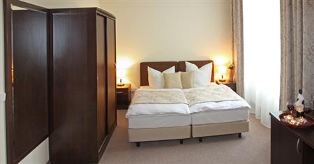 Ξενοδοχείο Upper Room Am Kurfurstendamm Ξενοδοχείο Upper Room Am Kurfurstendamm
