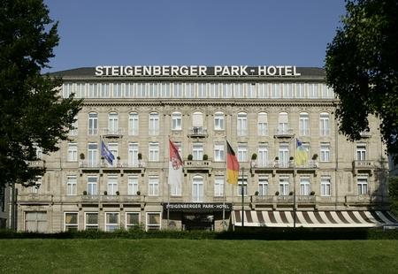 Steigenberger Park