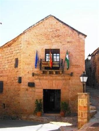 Palacio Guzmanes Hospederia Rural