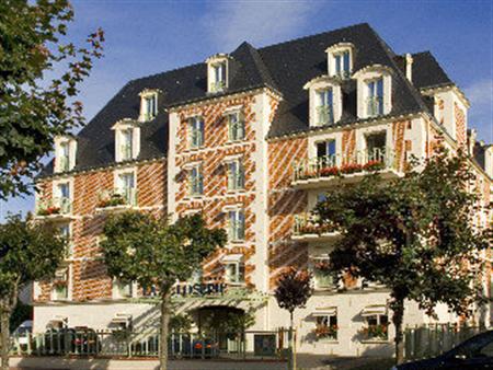 La Closerie De Deauville