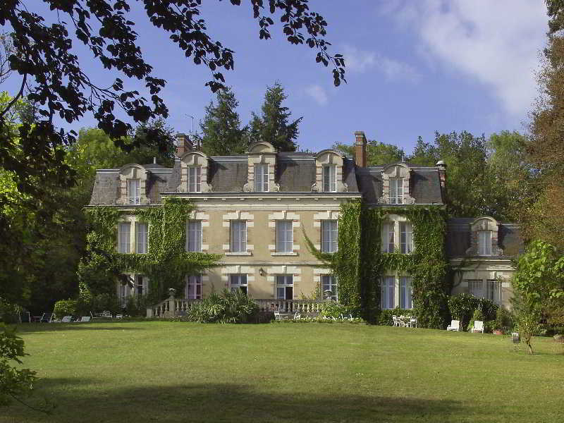 Chateau Des Tertres