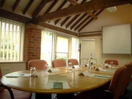 Whitwell Htl & Conference Centre