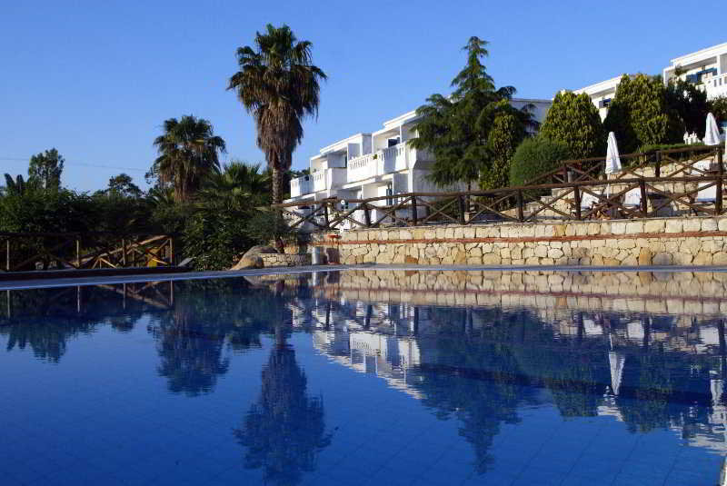 Agionissi Resort