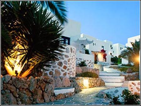 Folegandros Apartments