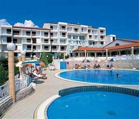 Valamar Bellevue Hotel & Residence