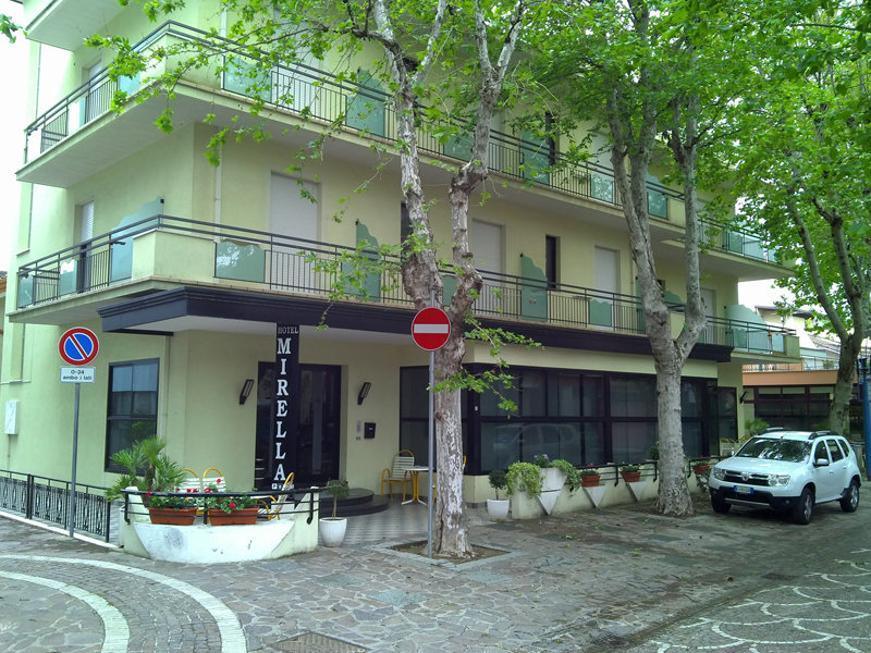 Mirella Hotel