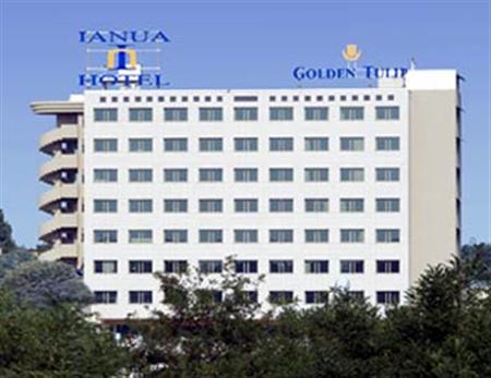 Golden Tulip Ianua