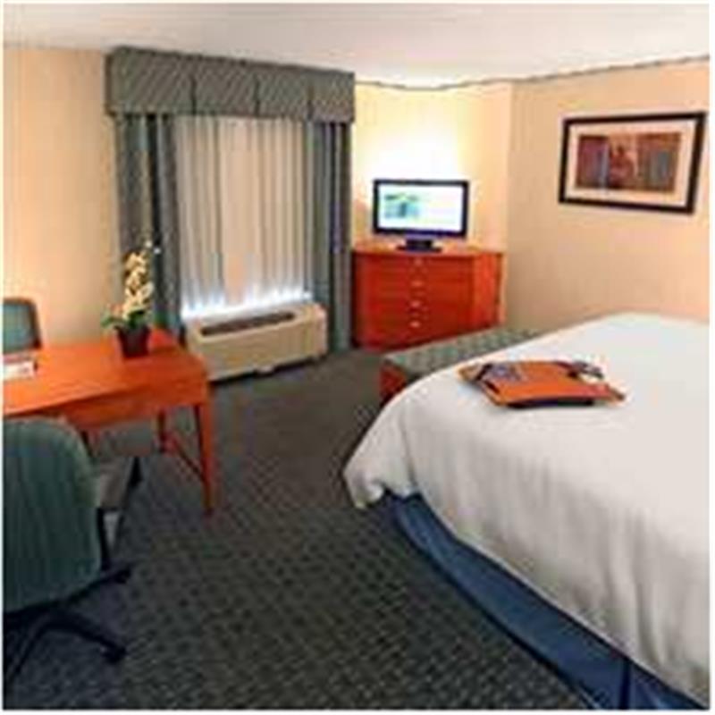 Hampton Inn By Hilton Zona Industrial