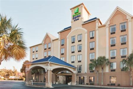 Holiday Inn Express Suites Murrell S Inlet (Myrtle Beach)