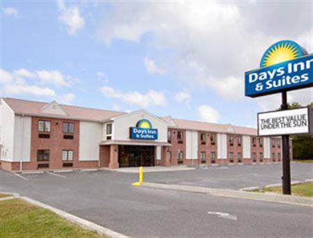 Days Inn And Suites