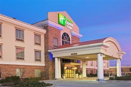 Holiday Inn Express Suites Conroe I-45 North