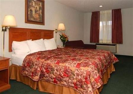 Quality Inn & Suites Near White Sands National Monument