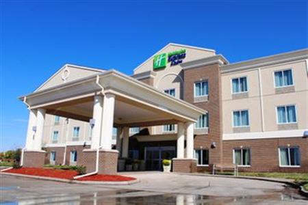 Holiday Inn Express Hotel & Suites I35