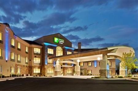 Holiday Inn Express Hotel & Suites Nampa