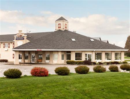 Baymont Inn And Suites