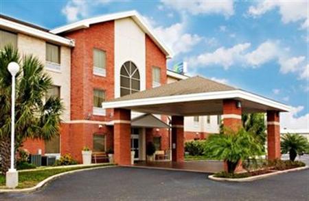 Holiday Inn Express & Suites