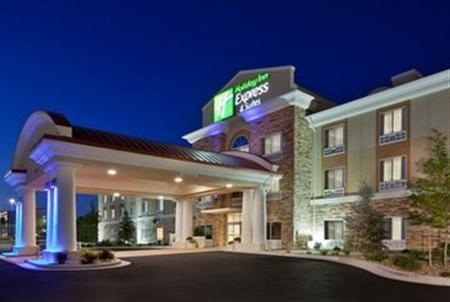 Holiday Inn Express & Suites