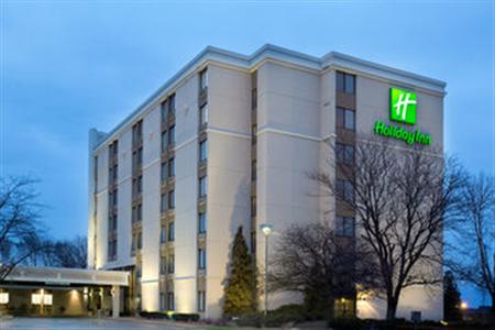 Holiday Inn Rockford(I-90&rt 20/state St)