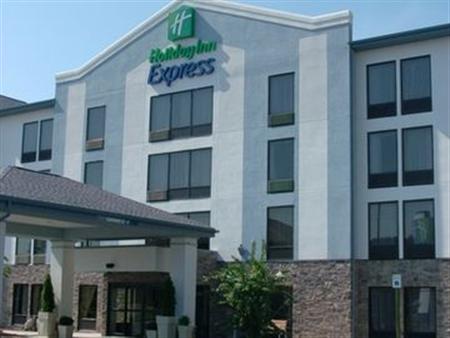 Holiday Inn Express Seaford-Route 13