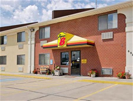 Super 8 Park City/north Wichita Area