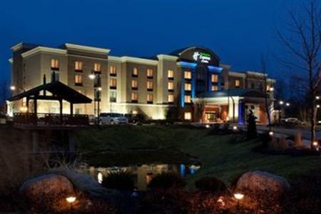 Holiday Inn Express & Suites Rochester Webster