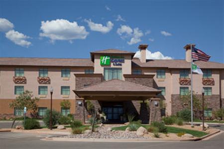 Holiday Inn Express & Suites