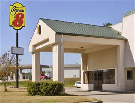 Super 8 Tucker/stone Mtn/atl Area