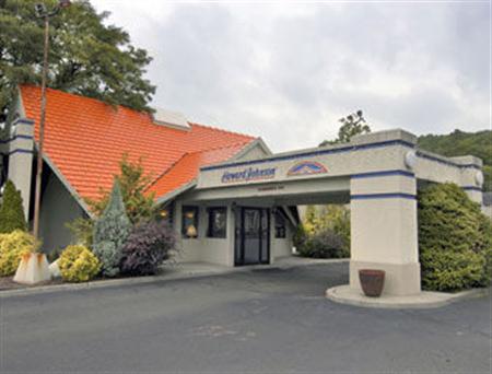 Howard Johnson Express Inn