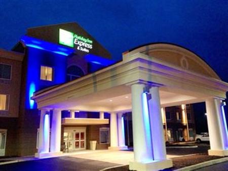 Holiday Inn Express & Suites