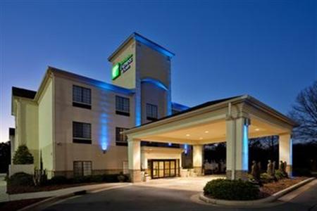 Holiday Inn Express Suites