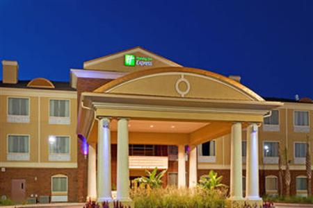 Holiday Inn Express Suites