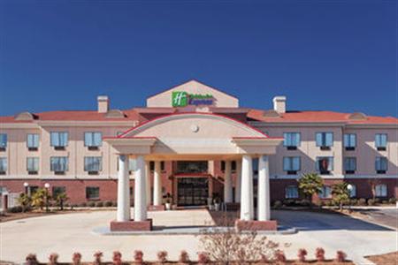 Holiday Inn Express & Suites