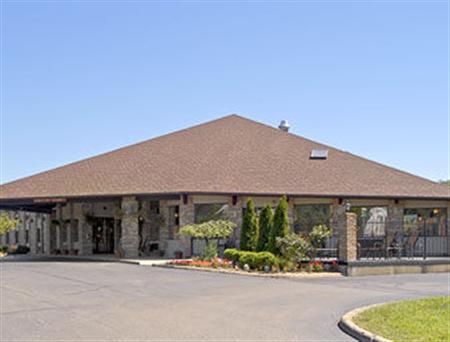 Baymont Inn And Suites