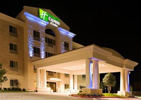 Holiday Inn Express Suites