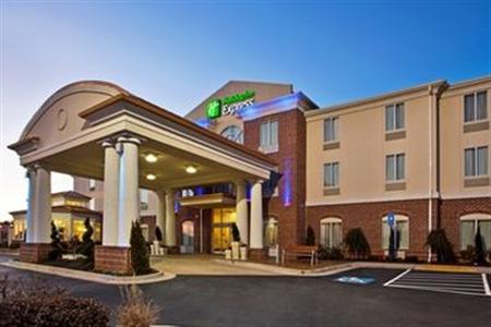 Holiday Inn Express Suites