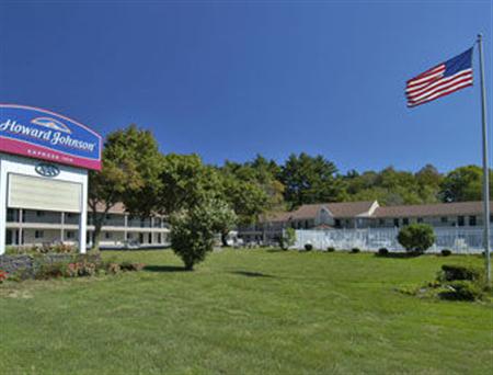 Howard Johnson Express Inn