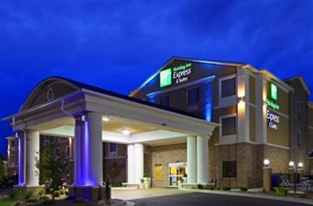 Holiday Inn Express & Suites West