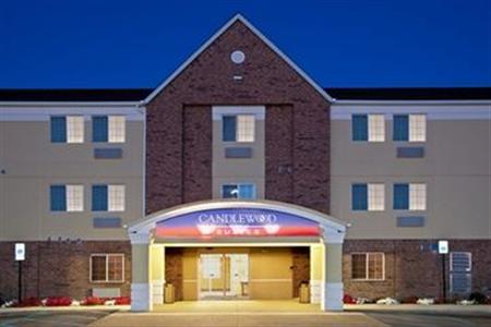 Candlewood Suites South