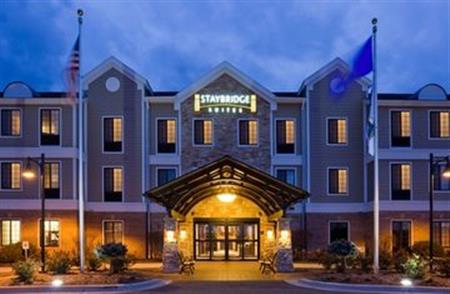 Staybridge Suites Milwaukee West