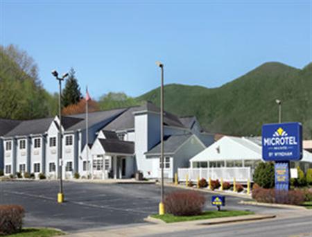 Quality Inn & Suites Cherokee Area